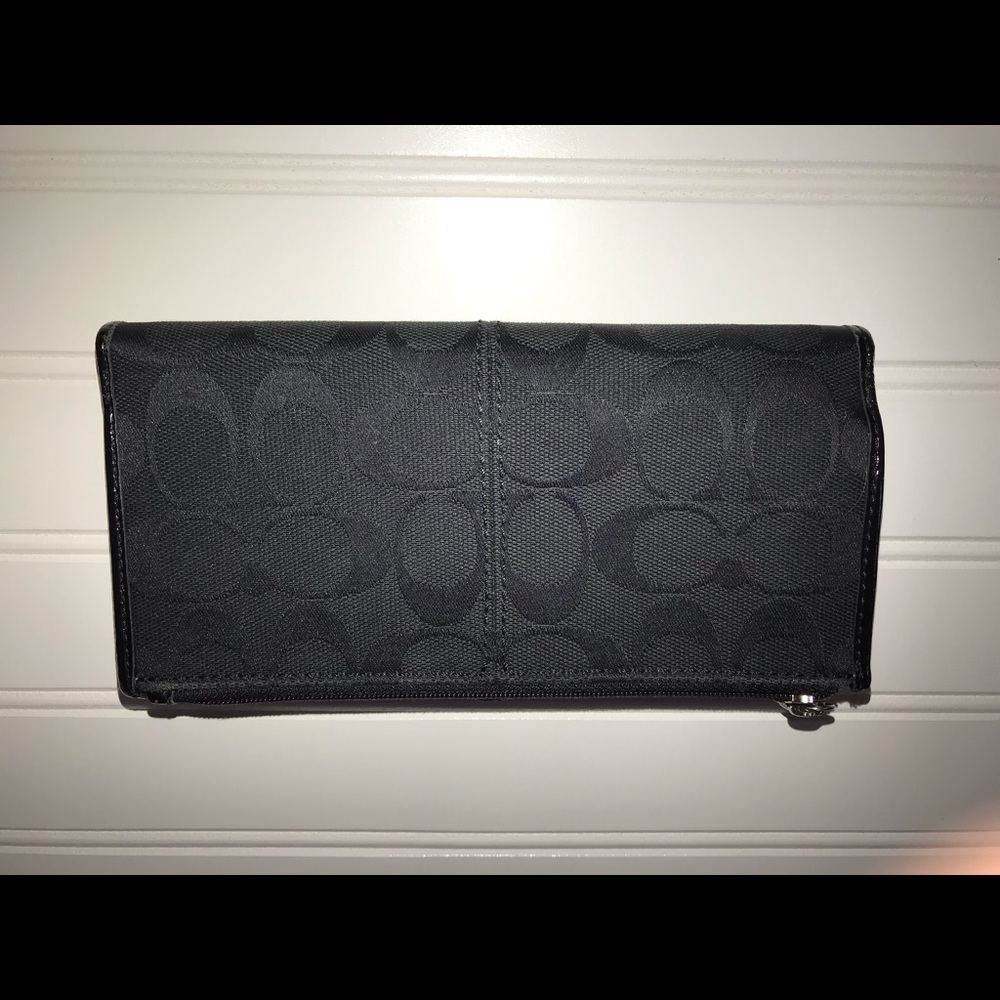 Coach Wallet - Picture 3 of 5